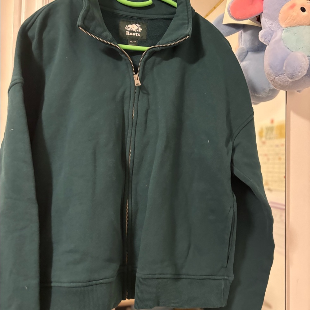 Roots Teal Full-Zip Sweatshirt. Was seldom used.